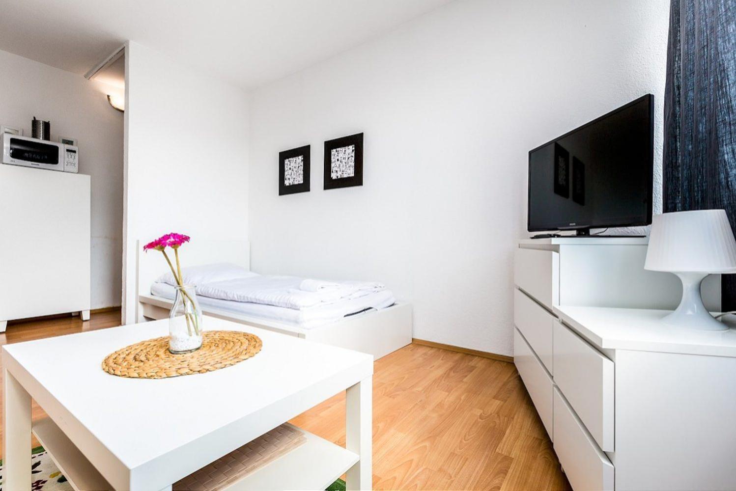 Budget Friendly Apartments Cologne Luaran gambar
